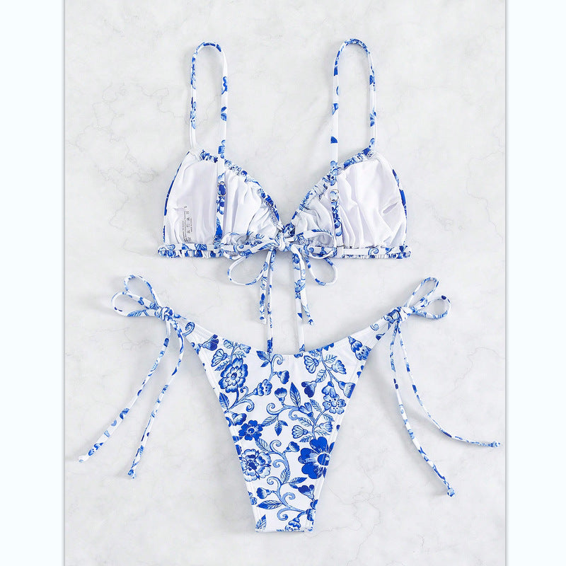 ÉLISE – Blommigt bikini-set i vintage-stil | Vit & blå